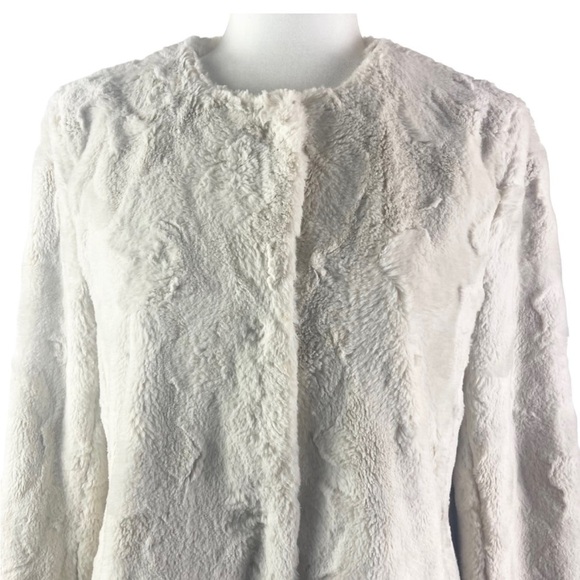 J. Crew Faux Fur Teddy Bear Coat White Size Medium - Picture 3 of 11